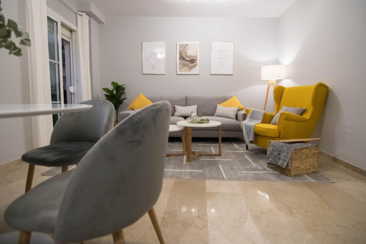 New! Luxury City Center & 2 Balconies Malaga Bagian luar foto
